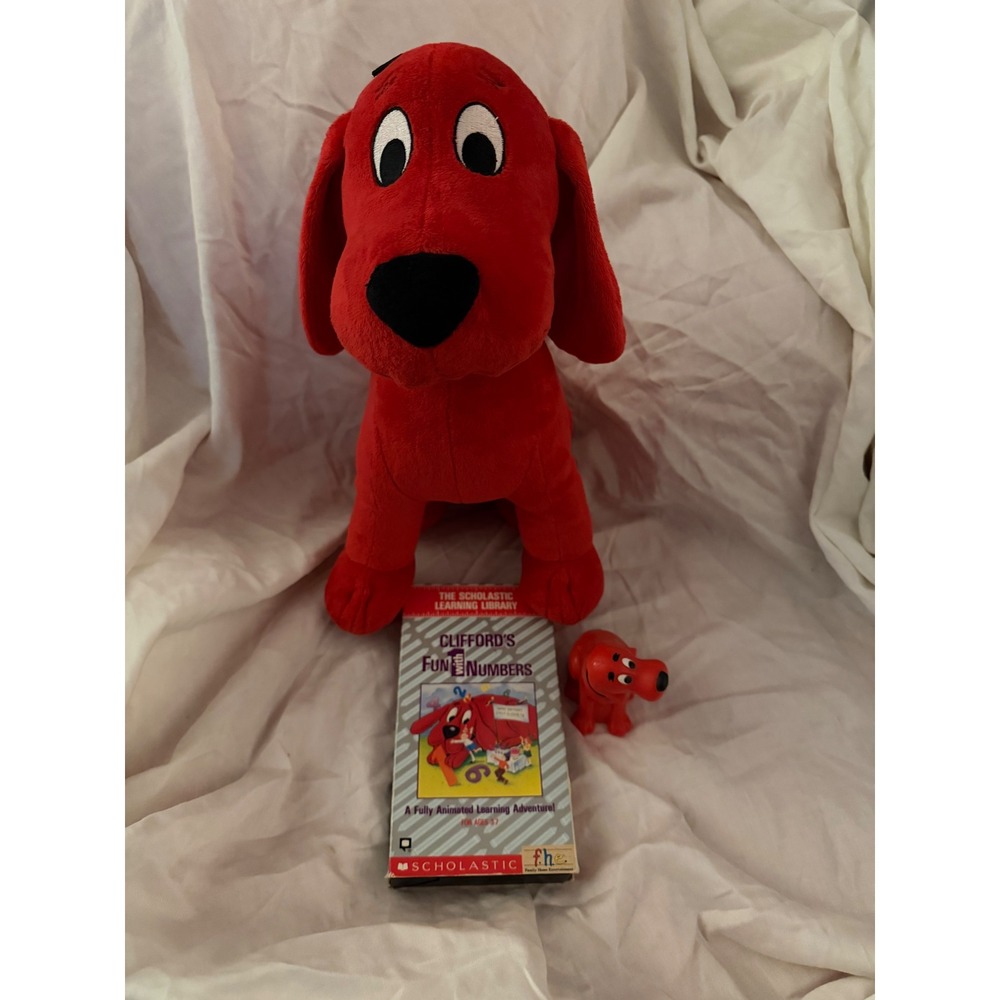 Kohl's Cares Clifford the Big Red Dog Plush VHS Tape Fun w Numbers & Bobblehead